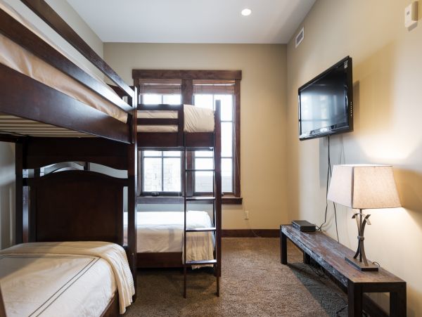 Lovely Vacation Rental with 3 Bedrooms & Private Spa