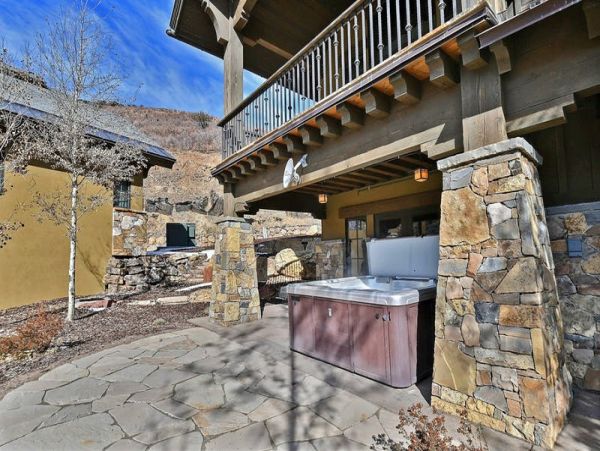 Luxury Utah Five Bedroom Vacation Townhome Sleeps 12 Guests