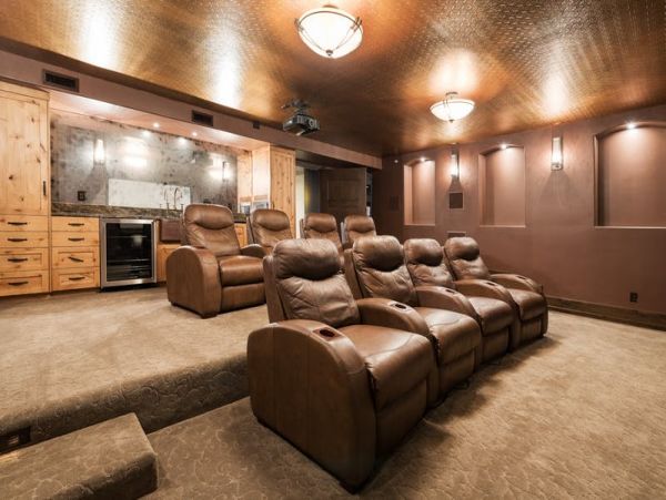 Luxury Utah Five Bedroom Vacation Townhome Sleeps 12 Guests