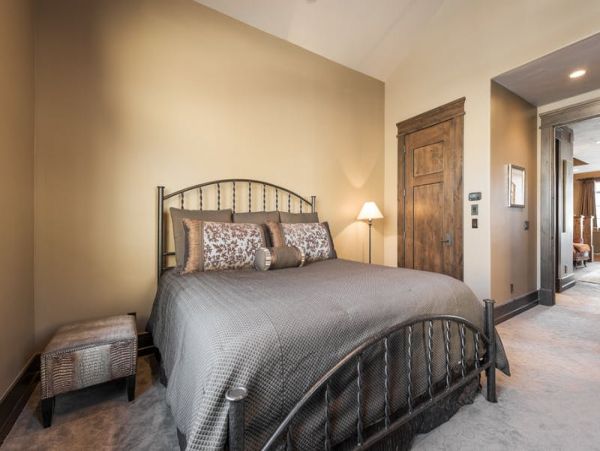 Luxury Utah Five Bedroom Vacation Townhome Sleeps 12 Guests
