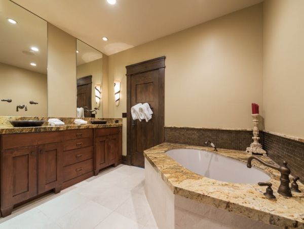 Luxury Utah Five Bedroom Vacation Townhome Sleeps 12 Guests