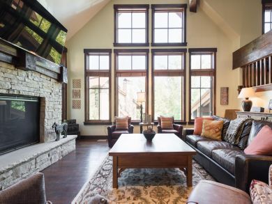 Mid Mountain PArk City ski in ski out cottage Mid Mountain PArk City ski in ski out cottage