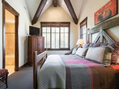 Mid Mountain PArk City ski in ski out cottage Mid Mountain PArk City ski in ski out cottage