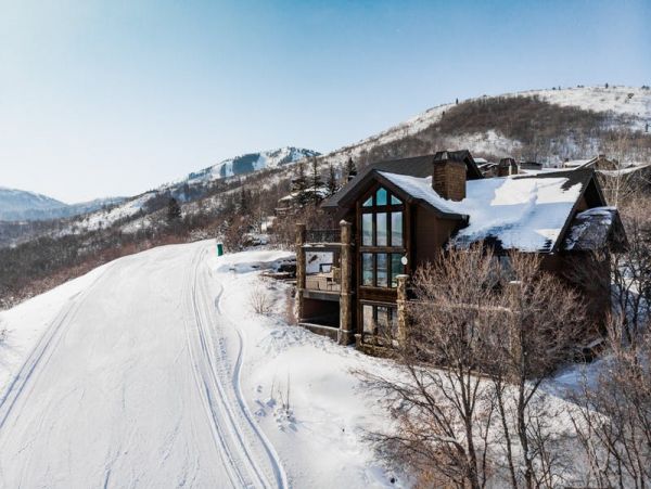 Ski in Ski Out Deer Crest home