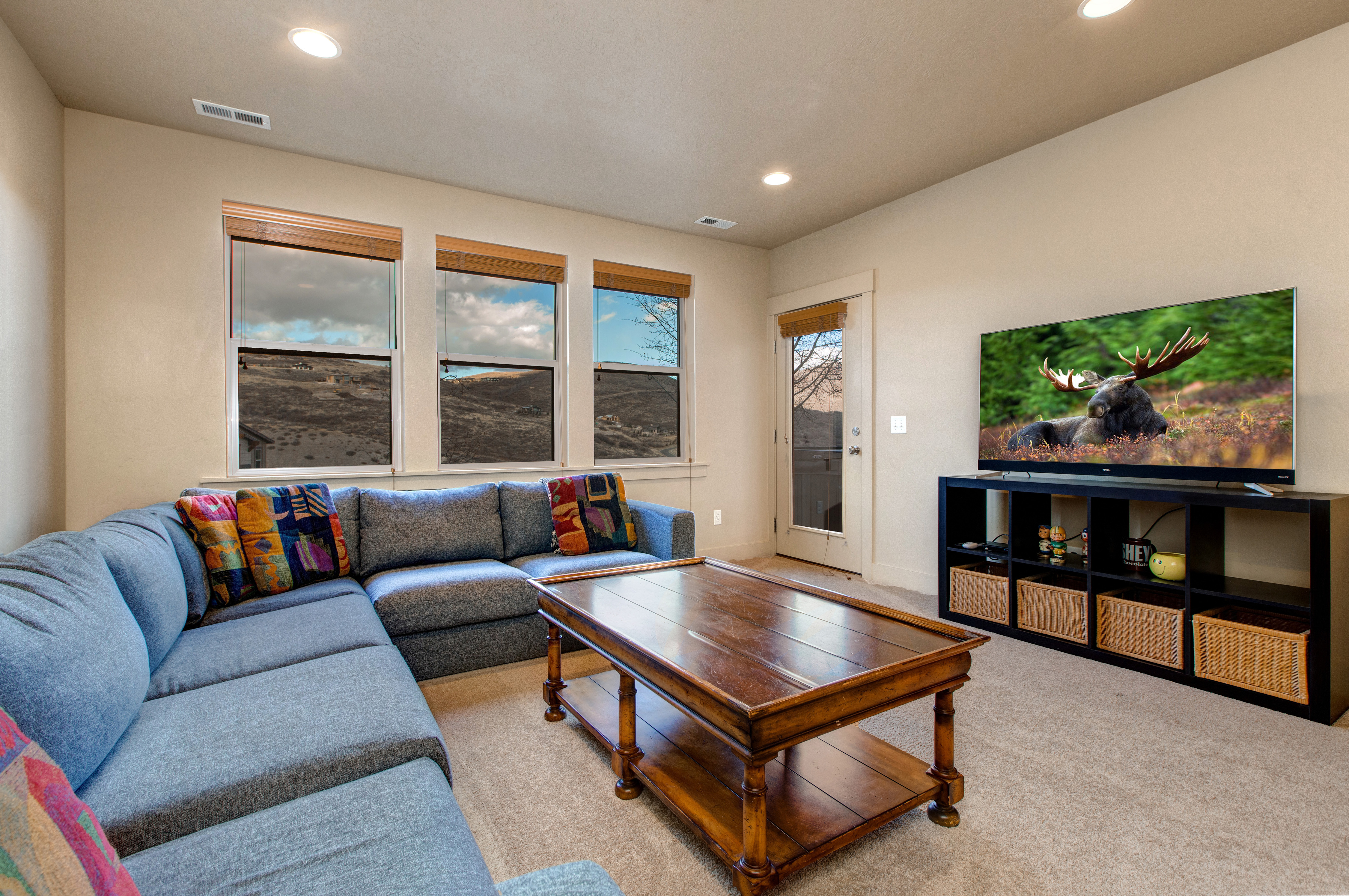 Beautiful 4 Bedroom Townhome with Stunning Views
