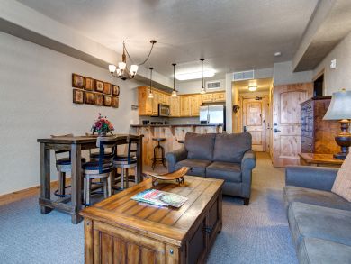 Park City Vacation Condo Sleeps Five Guests
