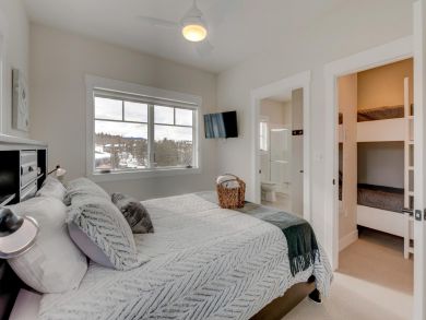 Winter Park Luxury 2 Bedroom Mountain View Condo