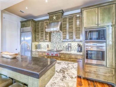 Santa Rosa Beach Luxury Home Walk to Beach Sleeps 10 Guests