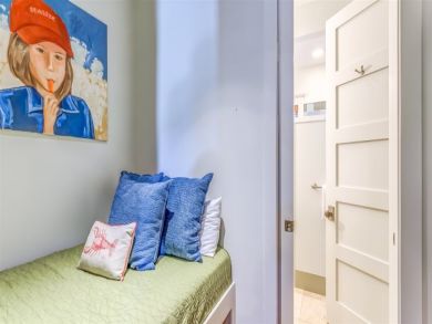 Santa Rosa Beach Luxury Home Walk to Beach Sleeps 10 Guests