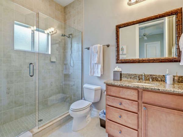 Cape Coral Luxury Vacation Rental Sleeps Six Guests
