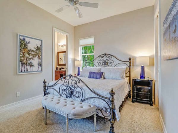 Cape Coral Luxury Vacation Rental Sleeps Six Guests