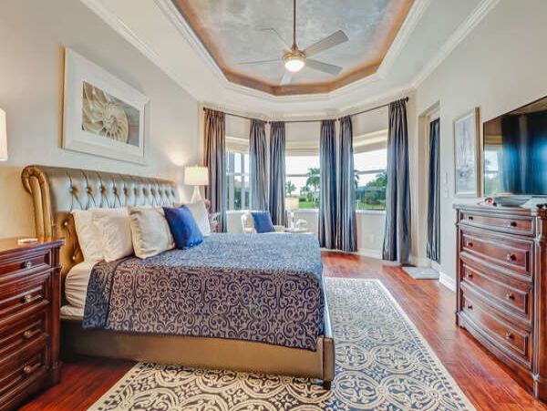 Cape Coral Luxury Vacation Rental Sleeps Six Guests