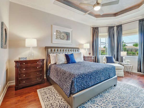 Cape Coral Luxury Vacation Rental Sleeps Six Guests