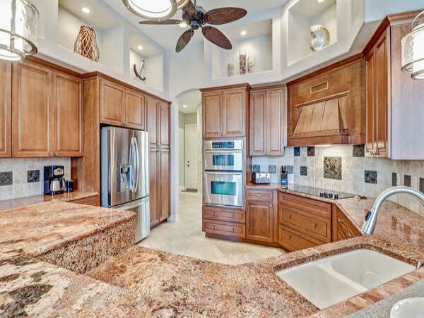Cape Coral Luxury Vacation Rental Sleeps Six Guests