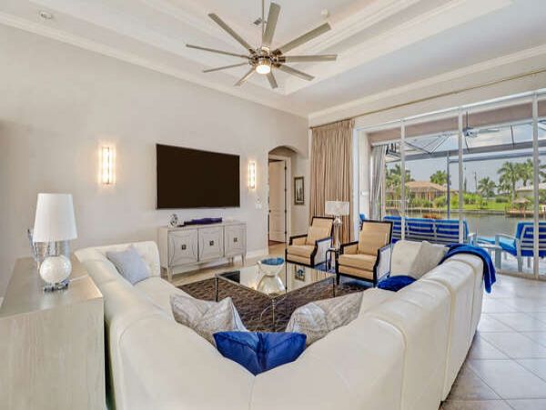 Cape Coral Luxury Vacation Rental Sleeps Six Guests