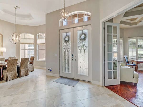 Cape Coral Luxury Vacation Rental Sleeps Six Guests