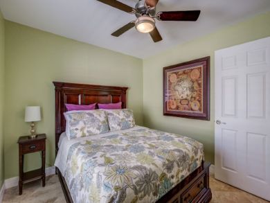 Canal Front 3 Bedrooms Vacation Home Sleeps 6 Guests