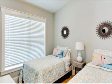 Holmes Beach Vacation Home Sleeps Six Guests