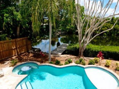 Holmes Beach Vacation Home Sleeps Six Guests