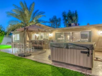 Scottsdale Vacation Home Sleeps Twenty Guests