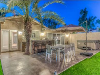 Scottsdale Vacation Home Sleeps Twenty Guests