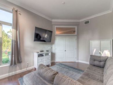 Scottsdale Vacation Home Sleeps Twenty Guests