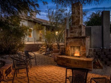 Five Bedroom Vacation Rental Pool Home in Scottsdale