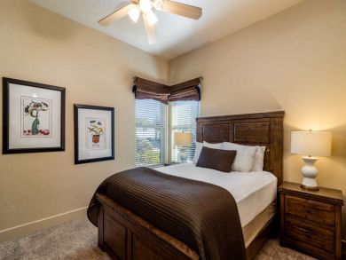 Five Bedroom Vacation Rental Pool Home in Scottsdale