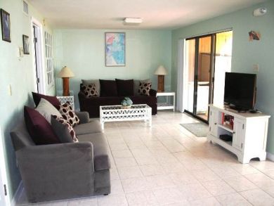 Key Colony Beach Three Bedroom Canal Front Home