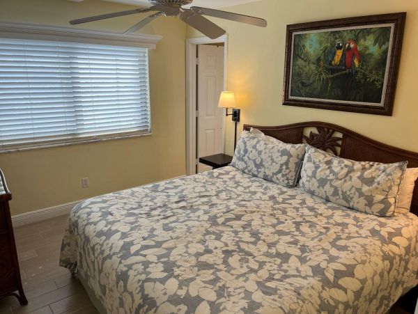 Experience Beachfront Living on Marco Island
