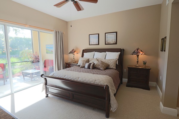 Naples Home 923964