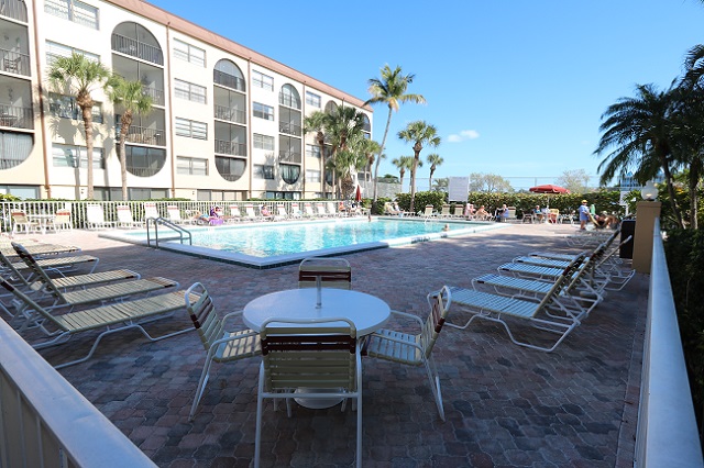 Marco Island Condo 923972