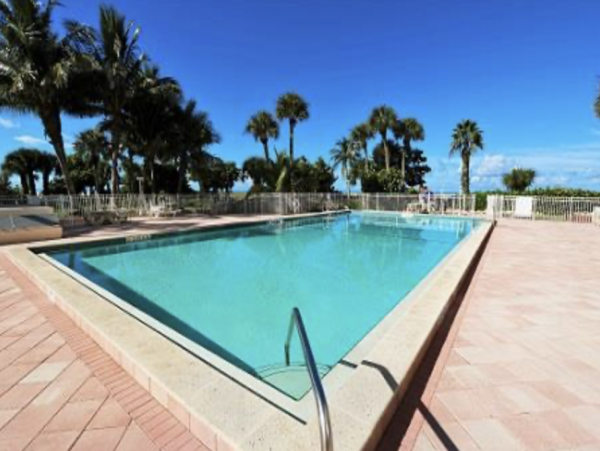 Marco Island Beachfront Vacation Condo WOW!