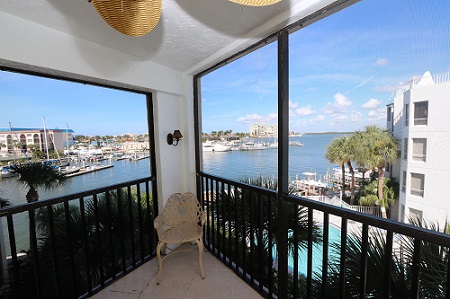 Marco Island Condo 923976