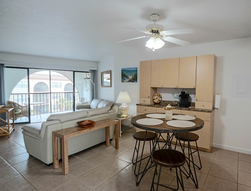 Marco Island Condo 923977