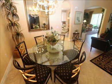 Naples Home 923980