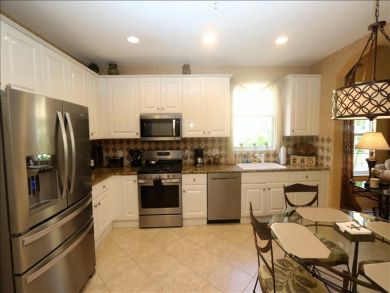 Naples Home 923980