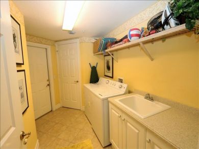 Naples Home 923980
