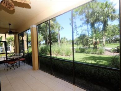 Naples Home 923980