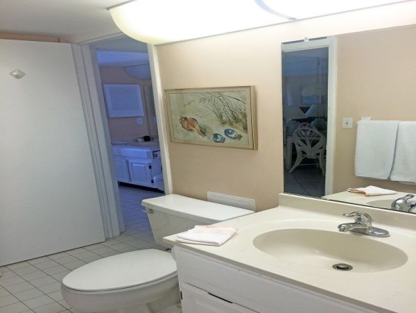 Marco Island 2 Bedroom Vacation Condo Value Priced Great Views