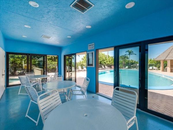 Marco Island 2 Bedroom Vacation Condo Value Priced Great Views
