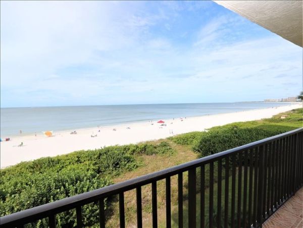Marco Island 2 Bedroom Vacation Condo Value Priced Great Views