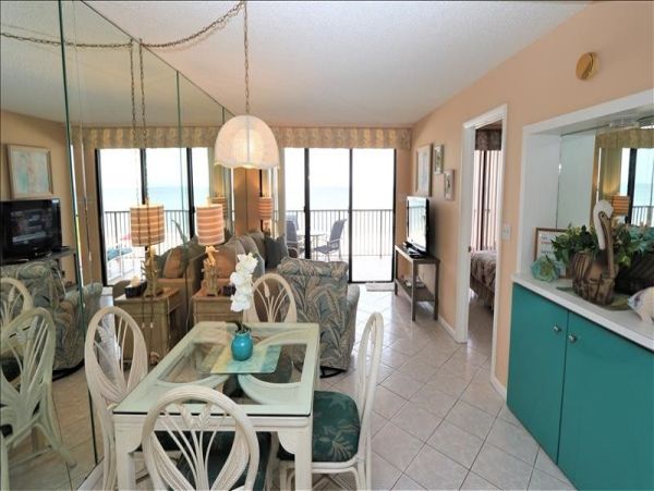 Marco Island 2 Bedroom Vacation Condo Value Priced Great Views