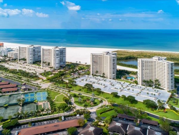 Marco Island Vacation Beach Condo Two Bedrooms Sleeps Four