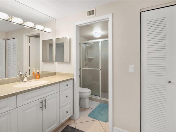 Marco Island Vacation Beach Condo Two Bedrooms Sleeps Four