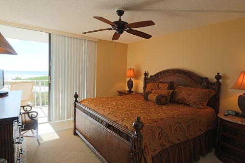 Marco Island Condo 924000