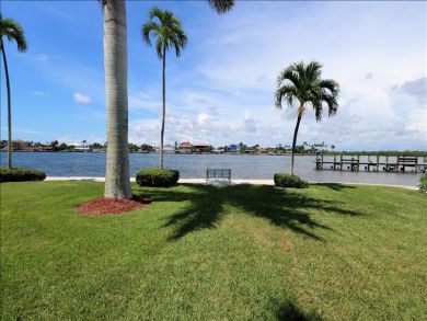 Marco Island Condo 924007