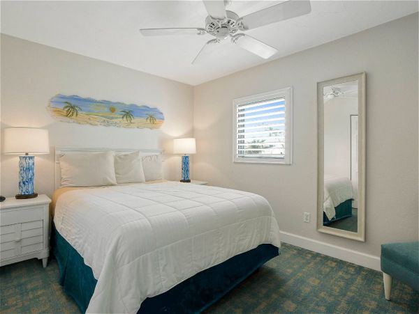 On Beach Siesta Key Vacation Condo Two Bedroom