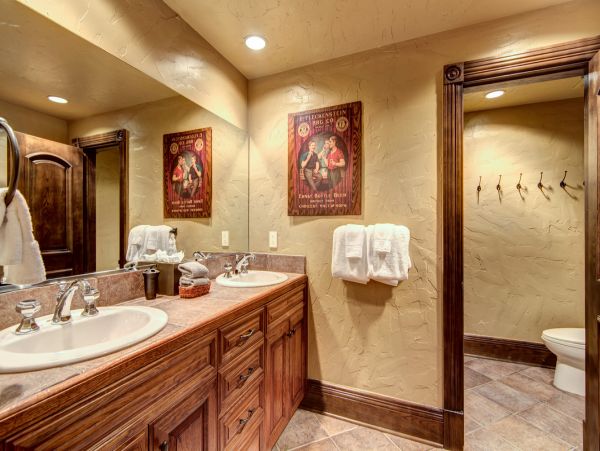 Luxury Vacation Home in Breckenridge Sleeps 20 Guests