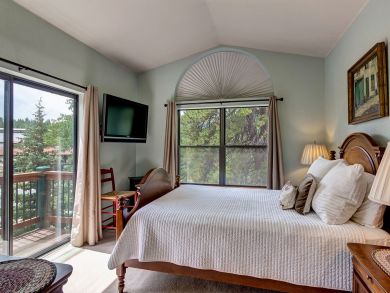 Three Bedroom Ski Home in Breckenridge